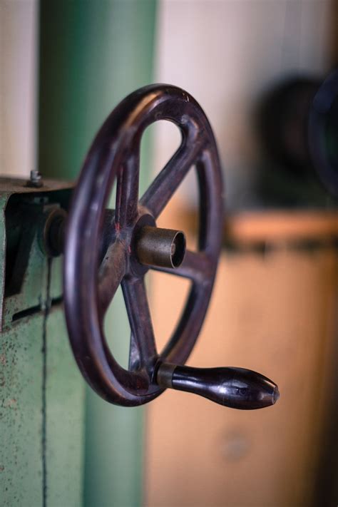 Wheel Crank .